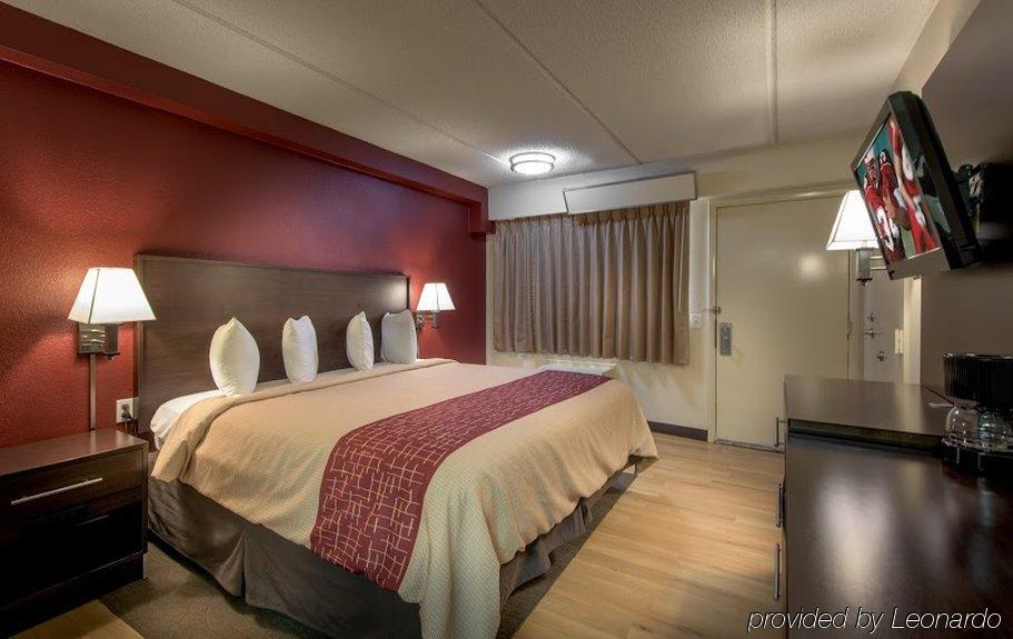 Red Roof Inn Columbia East - Ft Jackson Exterior foto